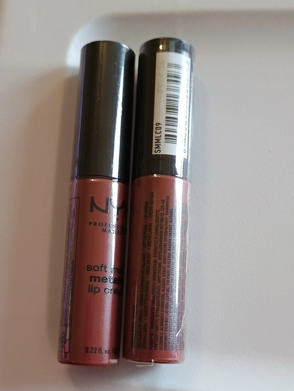 2 x NYX METALLIC Makeup Soft Matte Metallic Lip Cream, Rome
